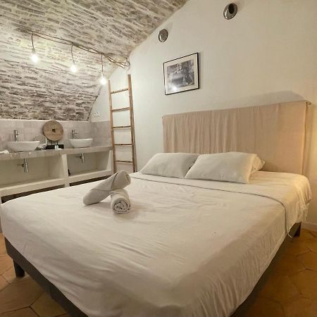 Residence Les Hauts De Saint Charles Марсилия Екстериор снимка