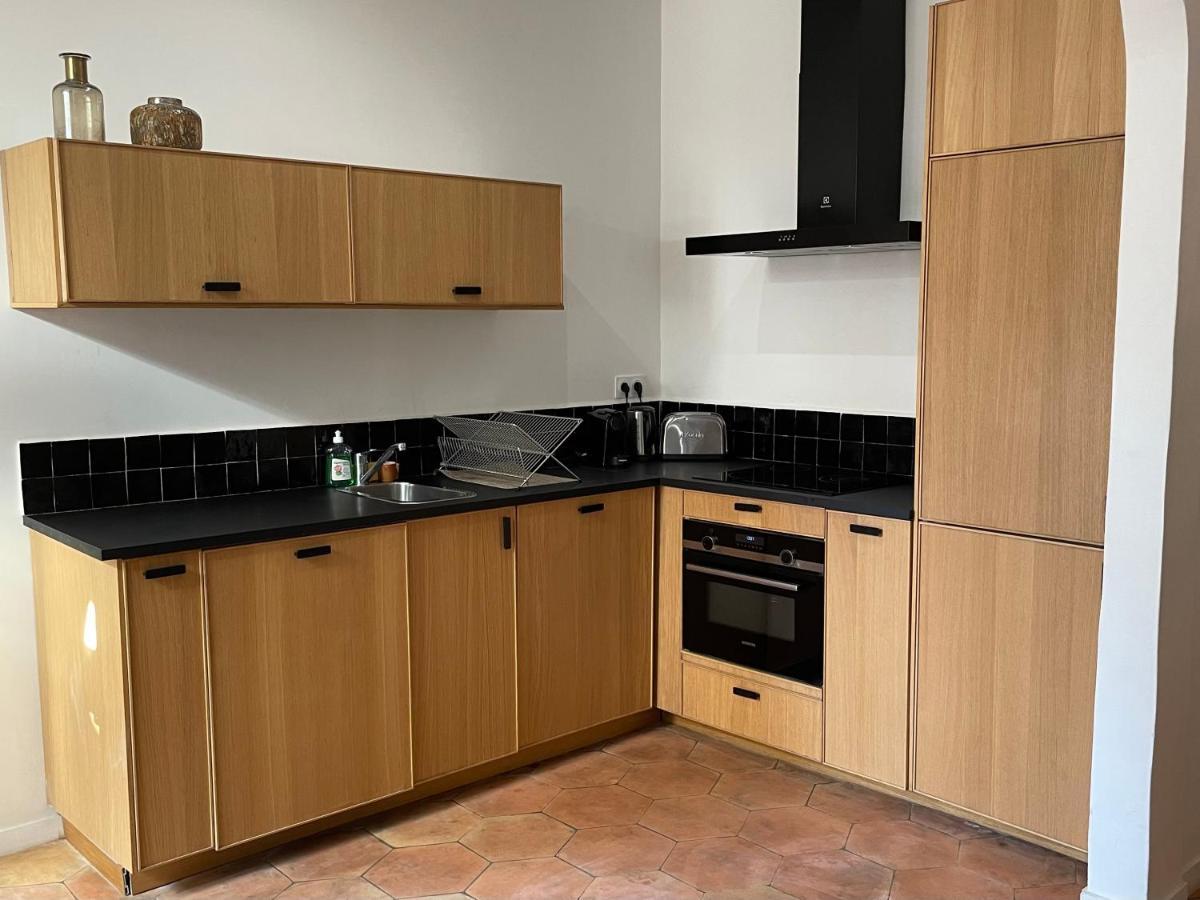 Residence Les Hauts De Saint Charles Марсилия Екстериор снимка