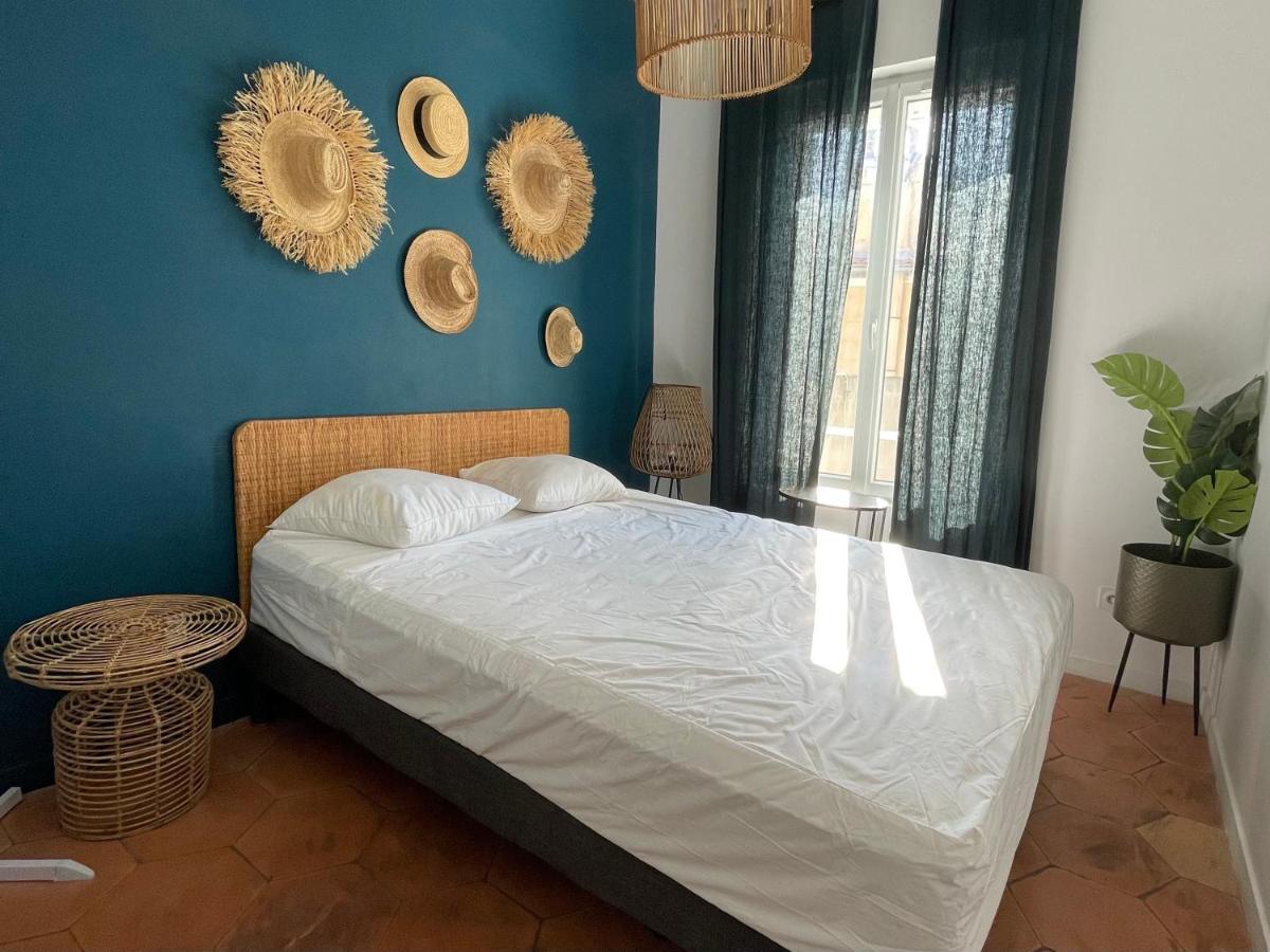Residence Les Hauts De Saint Charles Марсилия Екстериор снимка