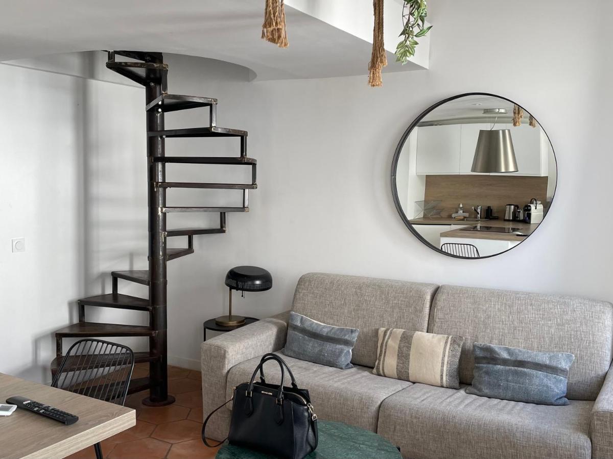 Residence Les Hauts De Saint Charles Марсилия Екстериор снимка