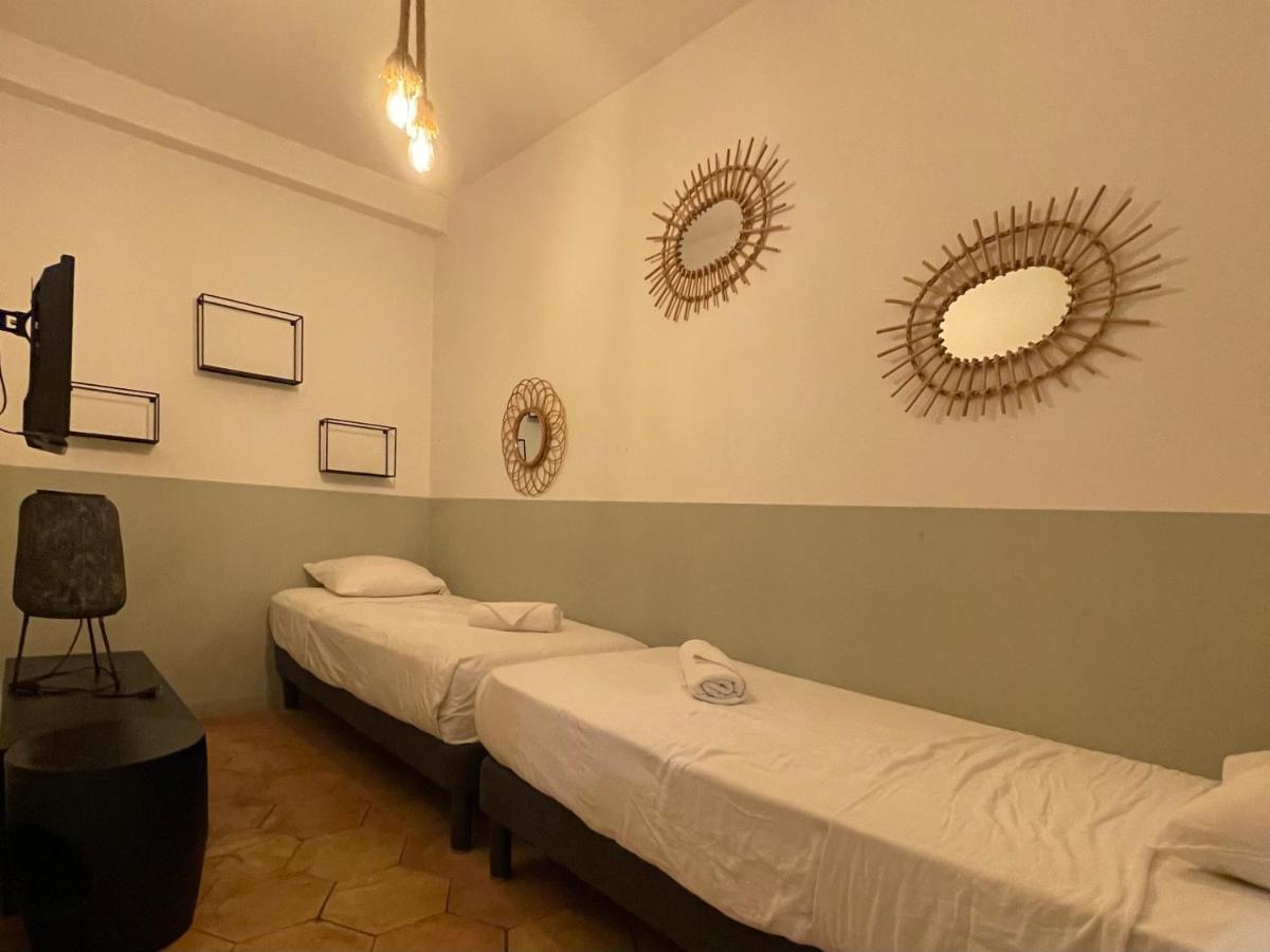 Residence Les Hauts De Saint Charles Марсилия Екстериор снимка