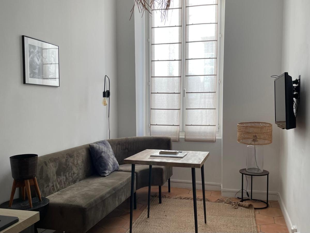 Residence Les Hauts De Saint Charles Марсилия Екстериор снимка