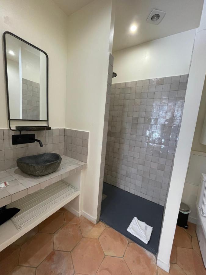 Residence Les Hauts De Saint Charles Марсилия Екстериор снимка