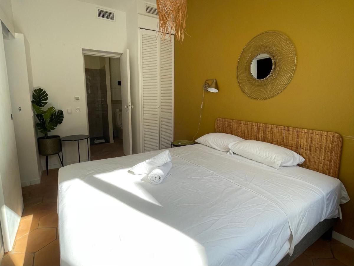 Residence Les Hauts De Saint Charles Марсилия Екстериор снимка